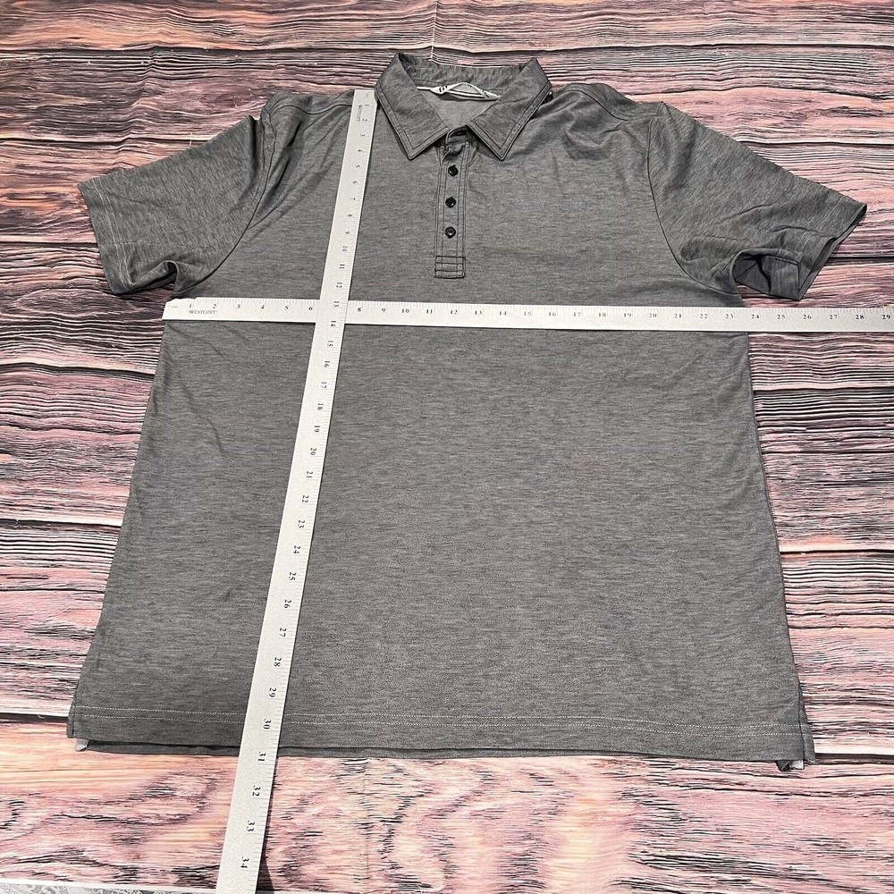 Travis Mathew Men's Four Button Gray Short Sleeve Golf Polo Shirt Logo‎ Size XL - Picture 7 of 7
